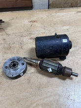 Load image into Gallery viewer, 44445379