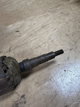 Load image into Gallery viewer, 44445380