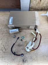 Load image into Gallery viewer, 44446604