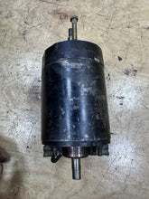 Load image into Gallery viewer, 44445352