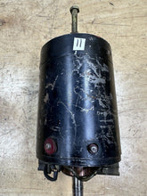 Load image into Gallery viewer, 44445352