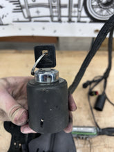 Load image into Gallery viewer, 44446360