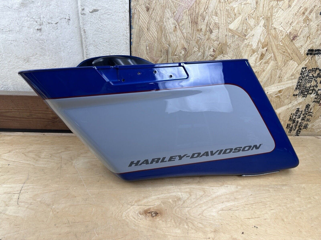 Harley Davidson BRIGHT BILLIARD BLUE (2-TONE) Left Saddlebag Street Glide