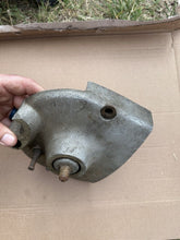 Load image into Gallery viewer, 1952-1967 ?? Harley Davidson Ironhead Sportster Kicker Cover Worm Gear
