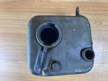 Load image into Gallery viewer, 1965-1982 Harley Davidson Shovelhead Oil Tank FL FX
