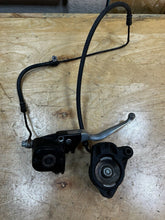 Load image into Gallery viewer, 1984-1999 Harley Davidson Front Left Brake Caliper &amp; Master Dyna FXR Sportster
