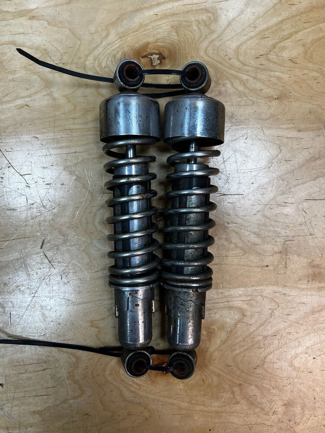 12” Shocks For Harley Davidson Sportster Dyna FXR ??