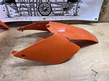 Load image into Gallery viewer, 44445430
