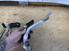 Load image into Gallery viewer, 44445241
